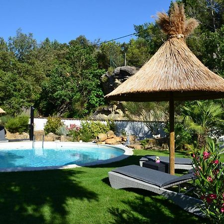 Le Refuge Bed and Breakfast Mornas Buitenkant foto